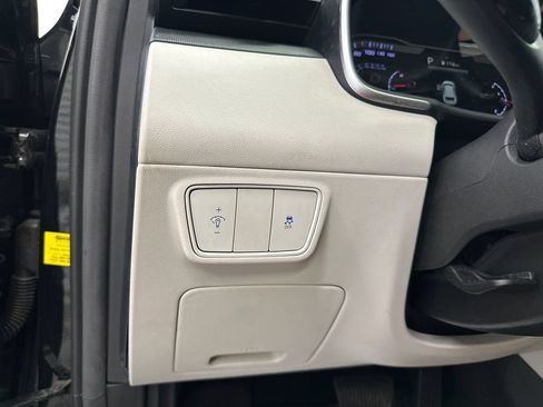 Used 2023 Hyundai Tucson SE FWD image 28