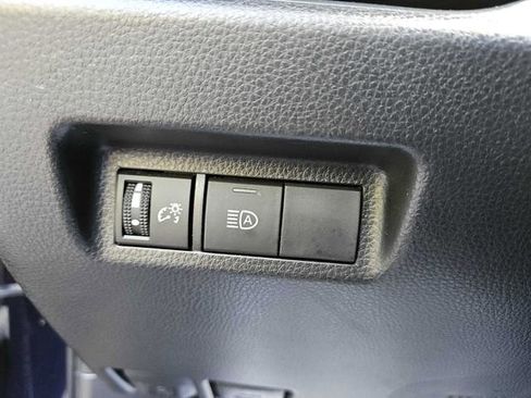Used 2022 Toyota RAV4 XLE image 14