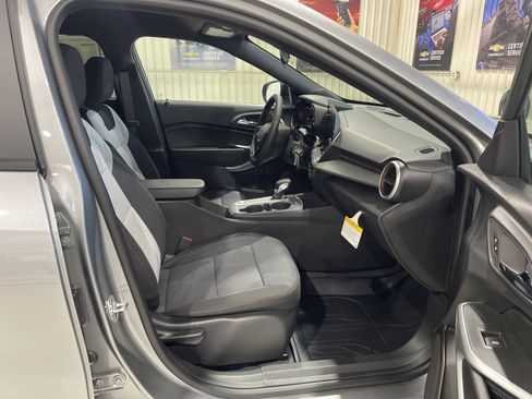 New 2026 Chevrolet Trax RS w/ Driver Confidence Package FWD image 16