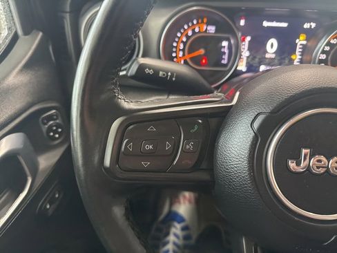 Used 2021 Jeep Wrangler Unlimited Sport image 27