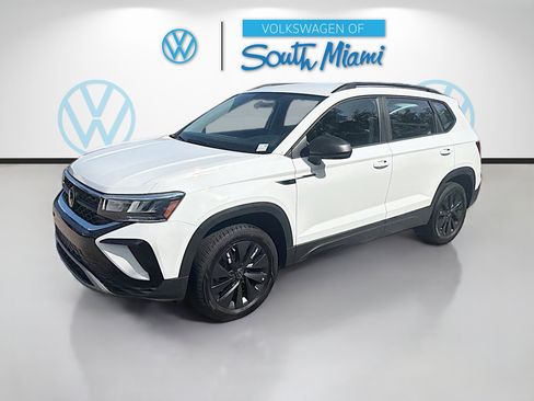 Used 2023 Volkswagen Taos S FWD image 3