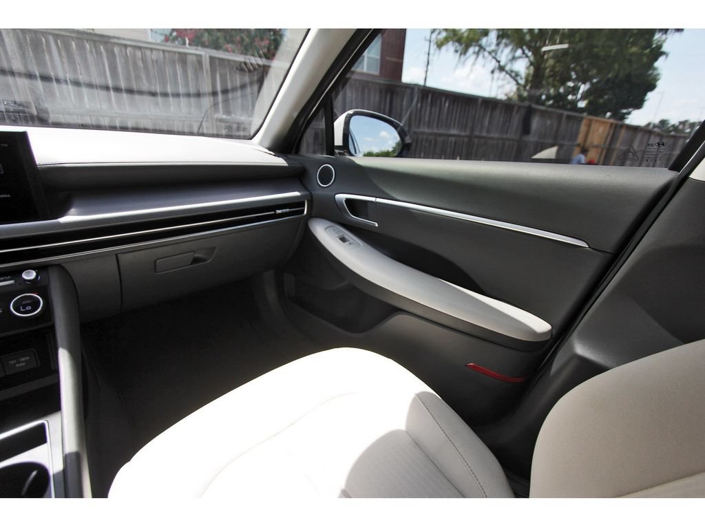 Certified 2026 Hyundai Sonata SEL FWD image 11