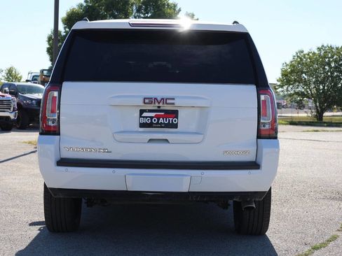 Used 2020 GMC Yukon XL SLT w/ Premium Edition image 10