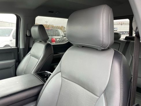 Used 2021 Ford F150 Lariat image 23