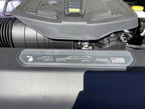 New 2023 Jeep Wagoneer Series III w/ Preferred Equipment Group image 53