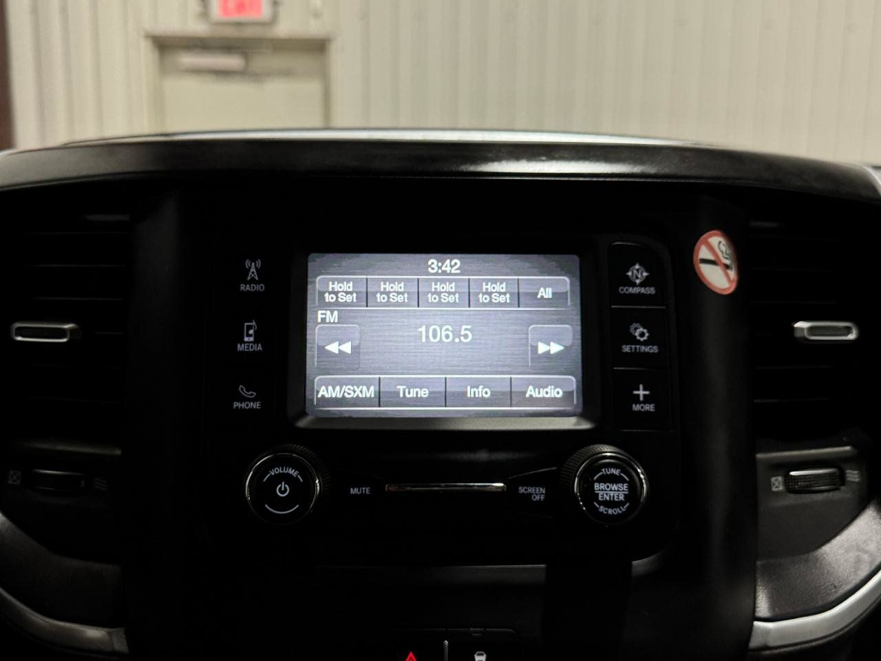 Used 2023 RAM 4500 SLT w/ Quick Order Package 2YG SLT AWD/4WD image 25