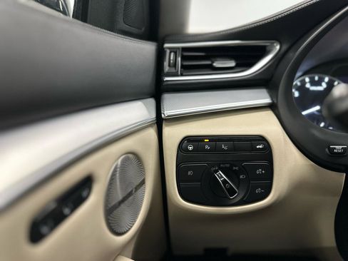 Used 2021 INFINITI QX50 Sensory w/ Cargo Package FWD image 23
