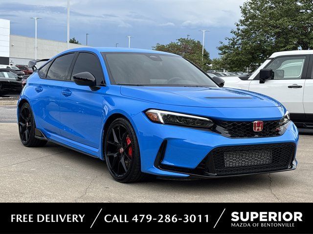 Used 2026 Honda Civic Type R image 1