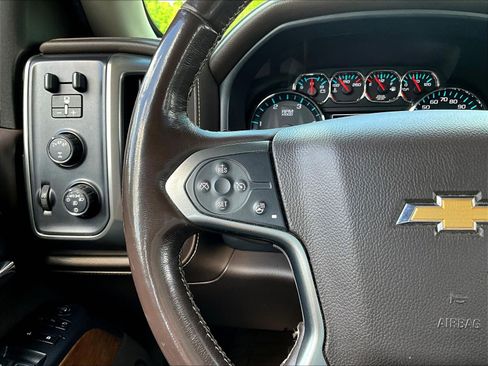 Used 2019 Chevrolet Silverado 2500 LTZ w/ Duramax Plus Package AWD/4WD image 12