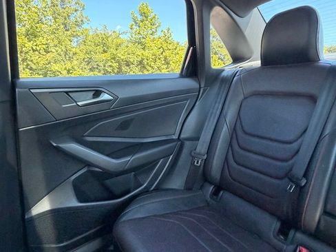 Used 2022 Volkswagen Jetta GLI Autobahn FWD image 15