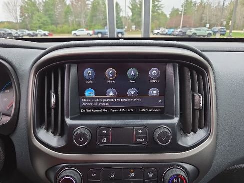 Used 2021 Chevrolet Colorado Z71 w/ Z71 Midnight Edition AWD/4WD image 64