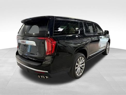 Used 2022 GMC Yukon XL Denali w/ Max Trailering Package AWD/4WD image 5