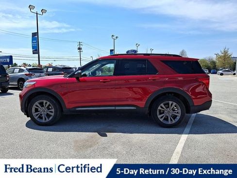 Certified 2024 Ford Explorer XLT w/ Equipment Group 202A AWD/4WD image 7