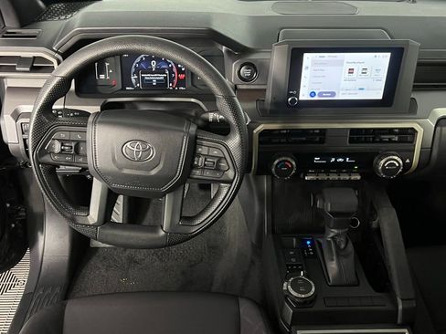 Used 2025 Toyota Tacoma SR5 image 11