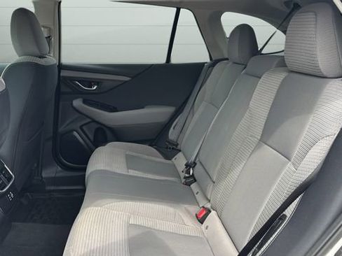 Used 2023 Subaru Outback Premium AWD/4WD image 24