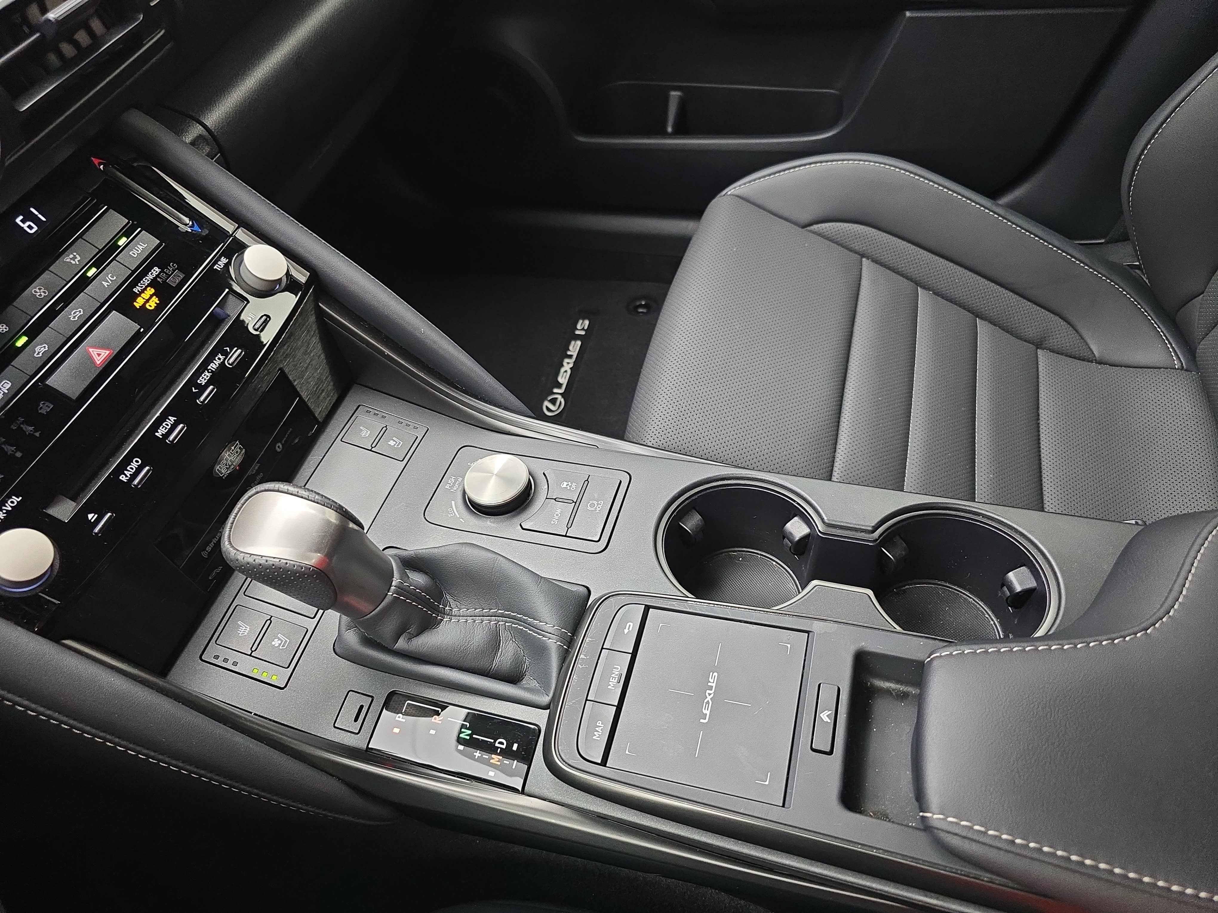 Used 2025 Lexus IS 350 F Sport RWD image 26