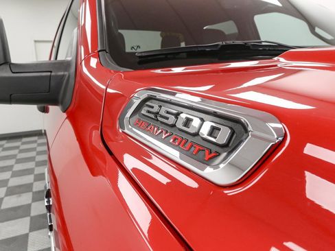 Used 2023 RAM 2500 Big Horn w/ Level 1 Equipment Group image 8