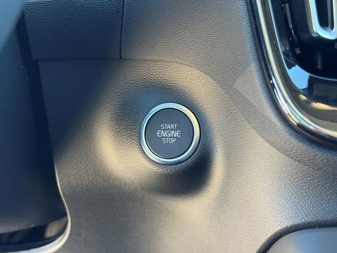 New 2026 Volvo XC40 B5 Plus w/ Protection Package Premier image 26