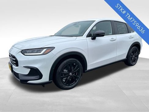 New 2026 Honda HR-V Sport image 3