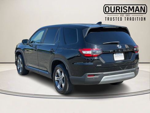 Used 2025 Honda Pilot EX-L image 6