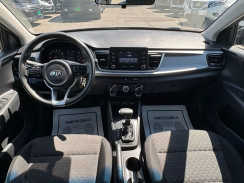 Used 2019 Kia Rio LX image 16