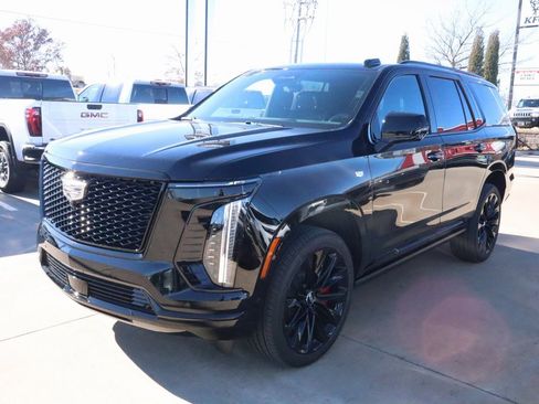 New 2026 Cadillac Escalade Platinum Sport w/ LPO, ONYX Package image 10