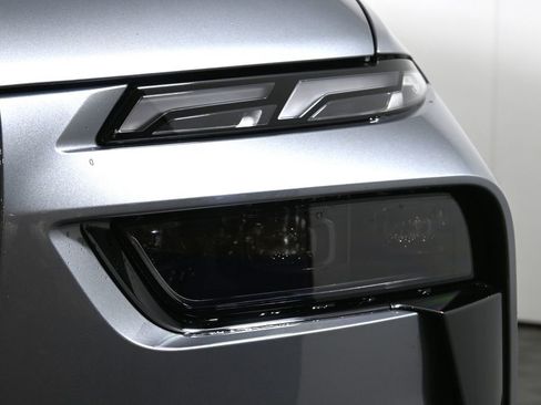 New 2027 BMW X7 M60i AWD/4WD image 11