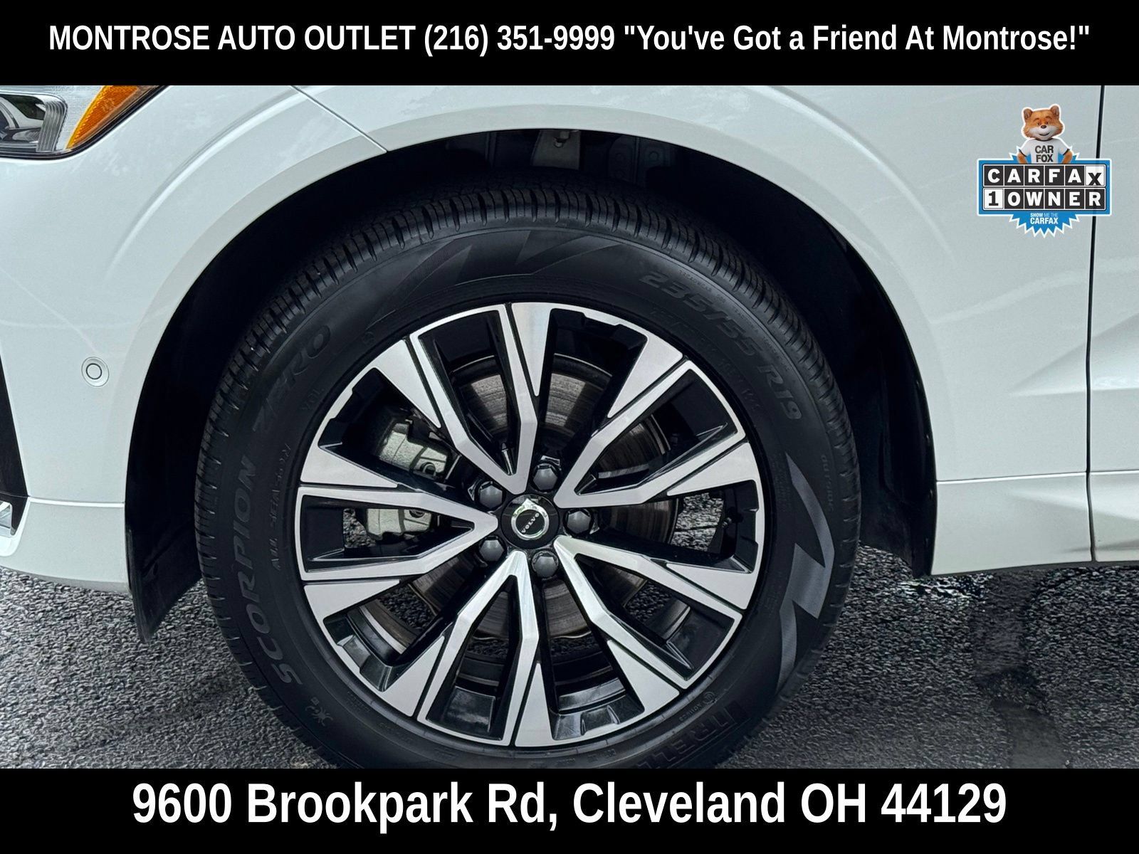 Certified 2024 Volvo XC60 B5 Plus w/ Protection Package Premier AWD/4WD image 57