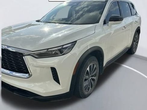Used 2024 INFINITI QX60 Pure FWD image 3