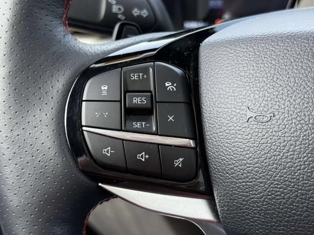 Used 2025 Ford Explorer ST AWD/4WD image 23