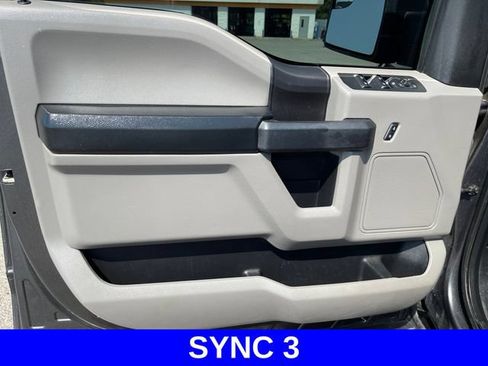 Used 2018 Ford F150 XL w/ Equipment Group 101A Mid AWD/4WD image 10