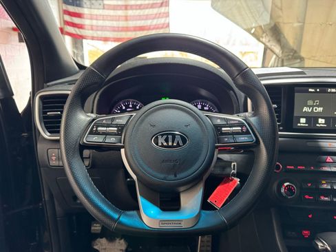 Used 2020 Kia Sportage S image 20