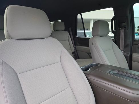 Used 2021 Chevrolet Tahoe LS RWD image 5