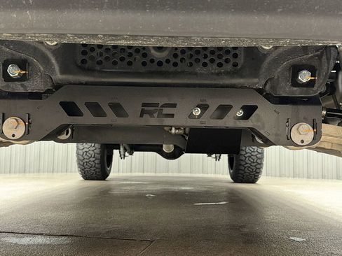 Used 2025 RAM 1500 Laramie w/ Night Edition image 15