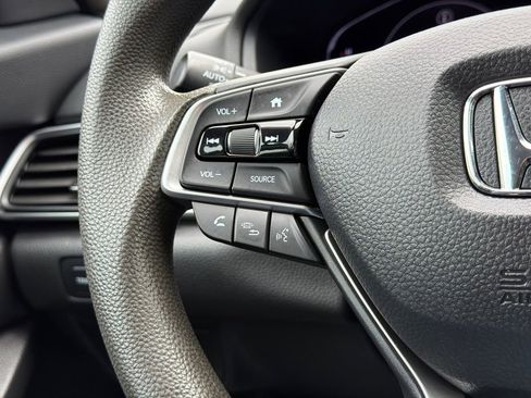 Used 2020 Honda Accord LX image 18