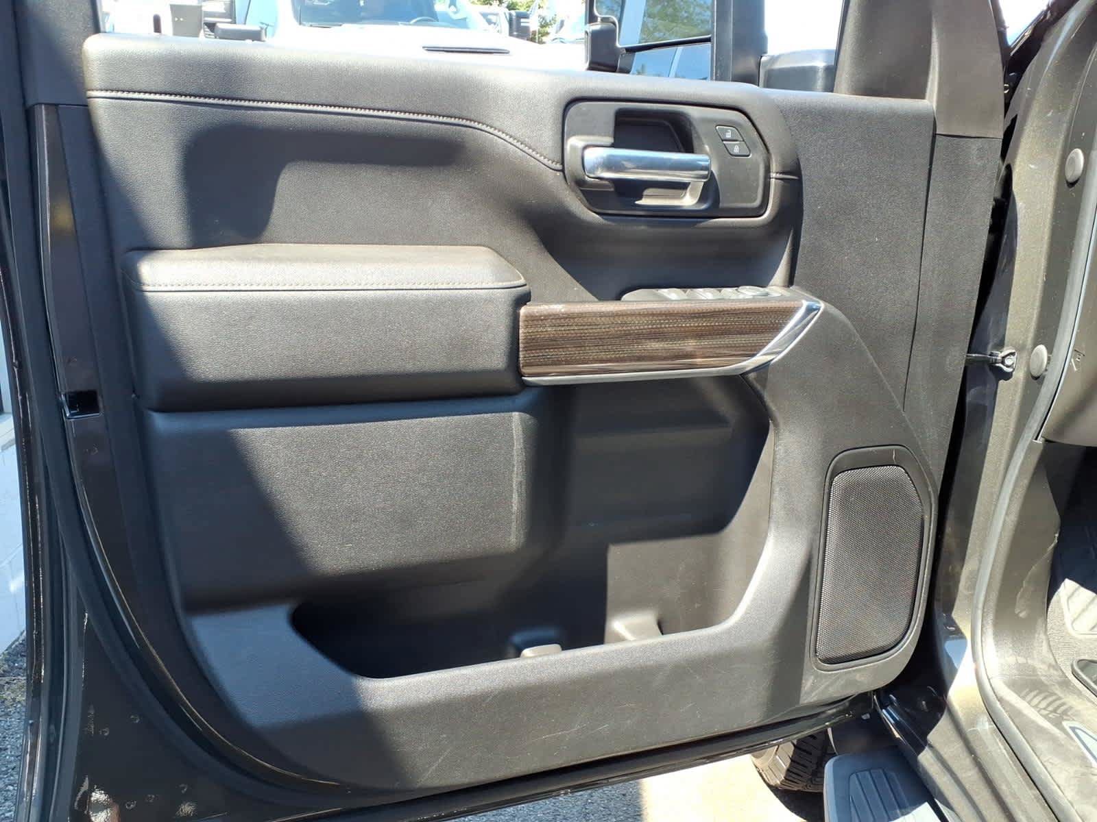 Used 2022 Chevrolet Silverado 3500 LT w/ All Star Edition AWD/4WD image 10