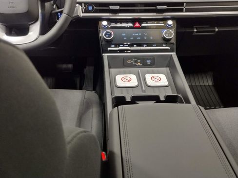 New 2026 Hyundai Santa Fe SE image 37