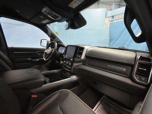 Used 2024 RAM 1500 Laramie AWD/4WD image 24