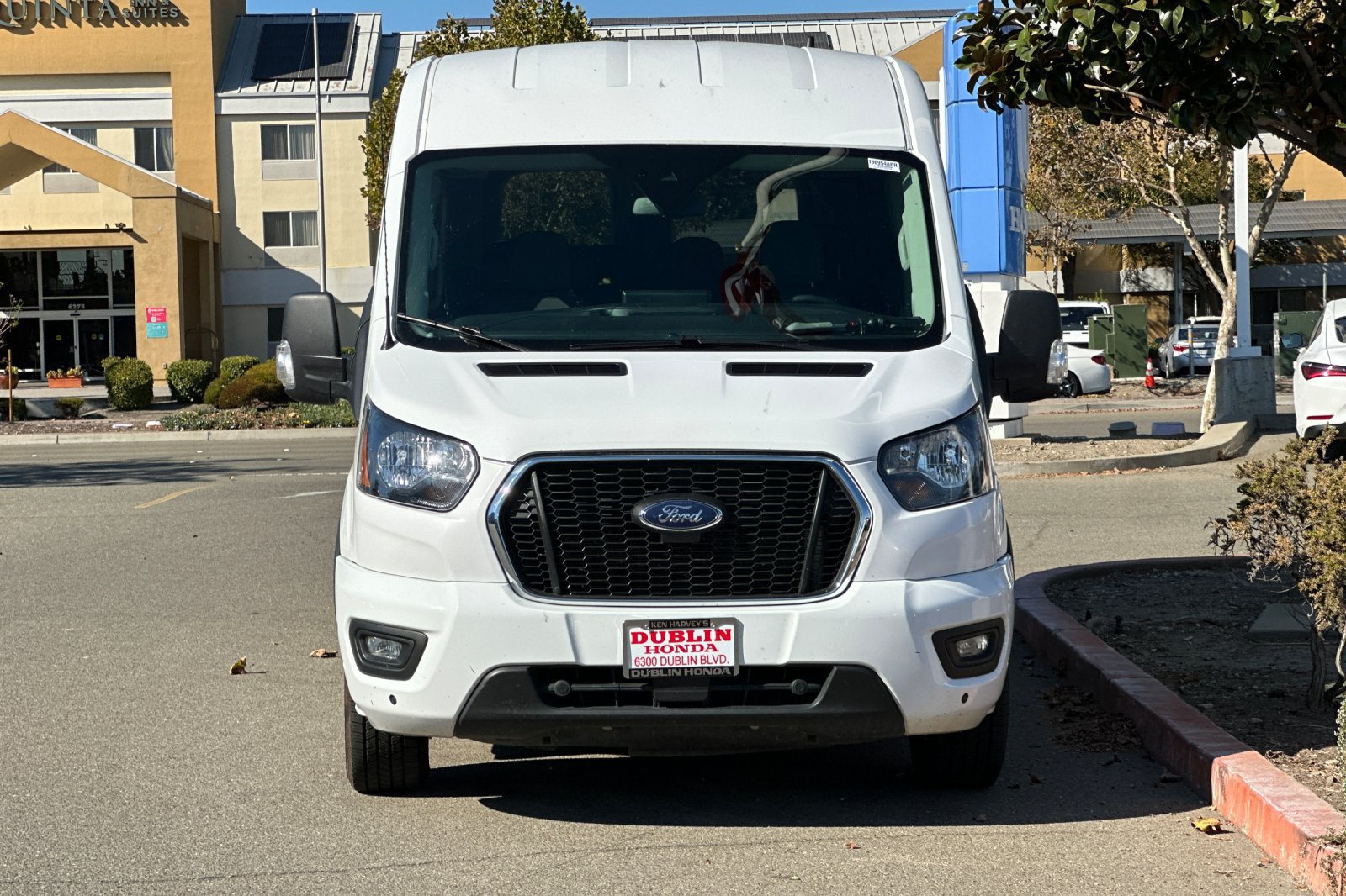 Used 2024 Ford Transit 350 XLT RWD image 9