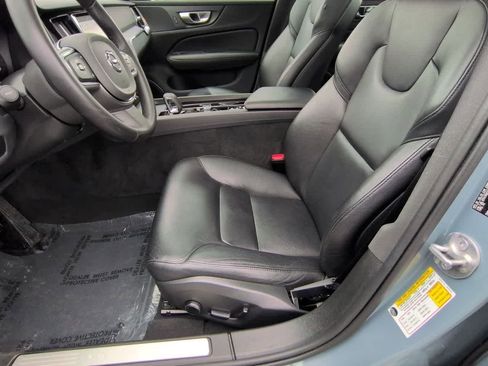 Used 2024 Volvo S60 B5 Core AWD/4WD image 16