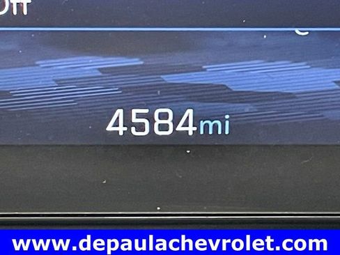 New 2025 Chevrolet Equinox ACTIV w/ Convenience Package III image 2