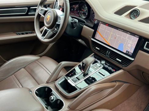 Certified 2021 Porsche Cayenne GTS AWD/4WD image 16