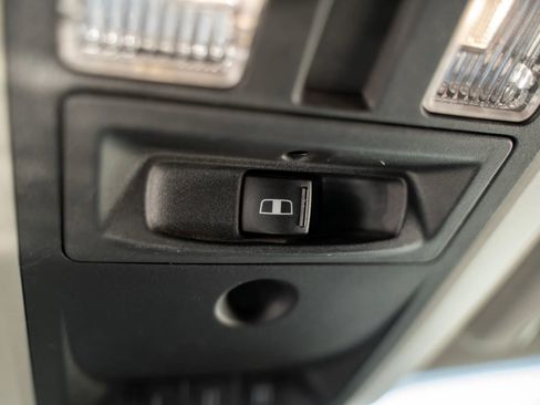 Used 2013 RAM 1500 Laramie w/ Convenience Group image 30