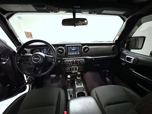 Used 2020 Jeep Wrangler Sport AWD/4WD image 12