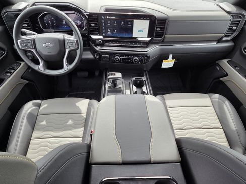 New 2026 Chevrolet Silverado 1500 ZR2 AWD/4WD image 7