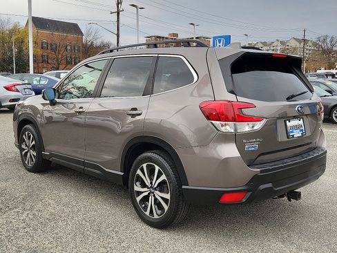 Used 2022 Subaru Forester Limited image 6