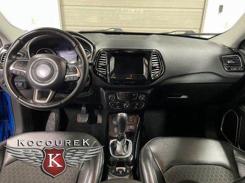 Used 2020 Jeep Compass Latitude AWD/4WD image 13