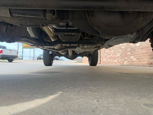 Used 2018 RAM 2500 Tradesman w/ Chrome Appearance Group AWD/4WD image 10
