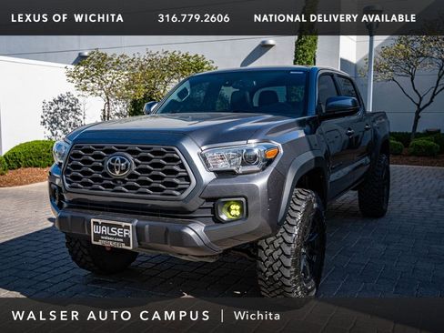 Used 2021 Toyota Tacoma 4x4 Double Cab image 1