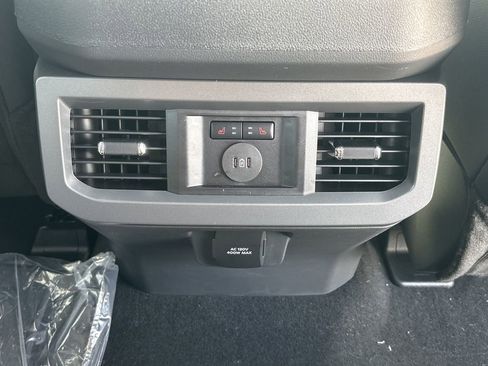 New 2026 Ford F350 Lariat w/ Black Appearance Package AWD/4WD image 18